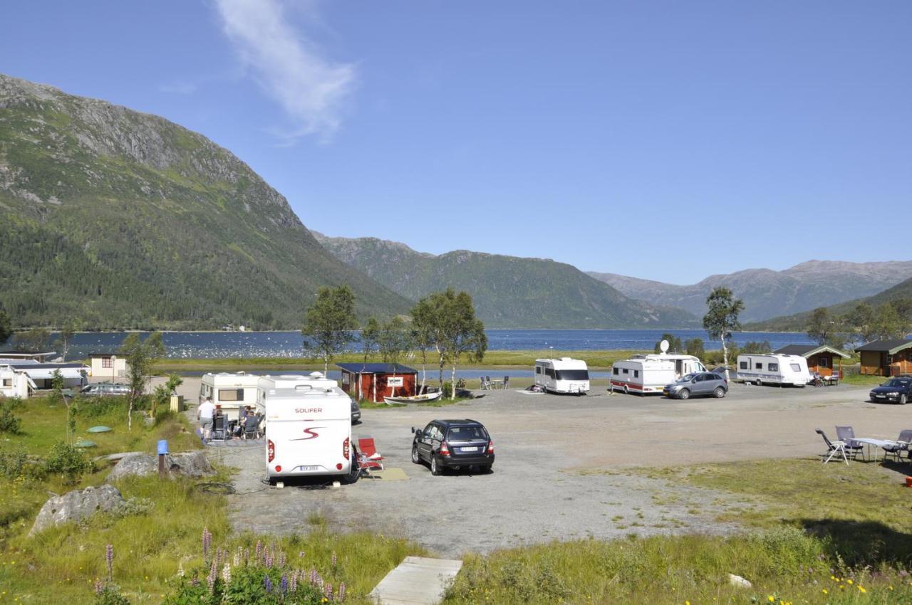 Gullesfjord Camping エクステリア 写真